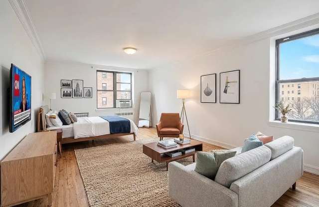 238 West 36th Street Gallery 1
