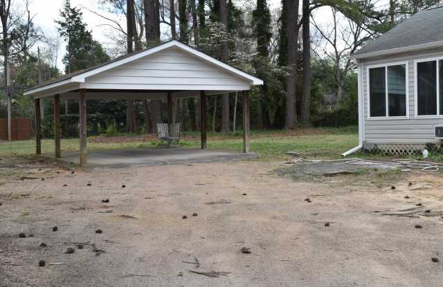 2619 Providence Road Gallery 3