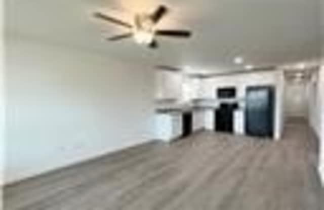 531 68th Avenue Gallery 4