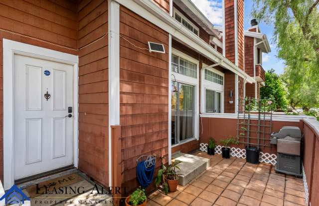 19431 Sherman Way - 16 Gallery 2