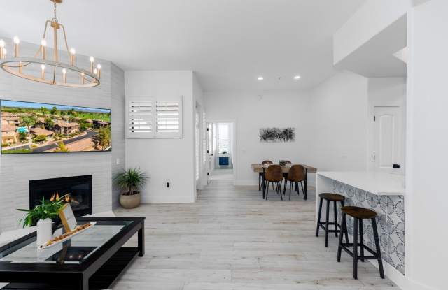 7027 N Scottsdale Road Gallery 3