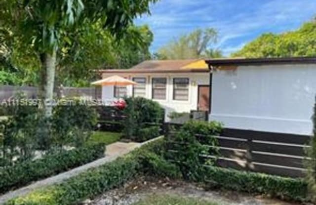 17450 Northwest 20th Avenue - 17450 Northwest 20th Avenue, Miami Gardens, FL 33056