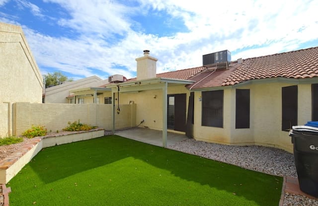 1500 North Sunview Parkway - 1500 N Sun View Pkwy, Gilbert, AZ 85234