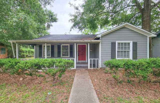 1110 WOODS DRIVE photos photos