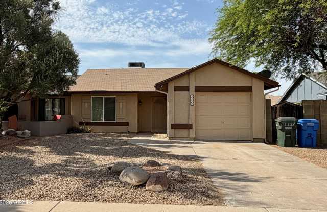 3005 W ROSS Avenue photos photos