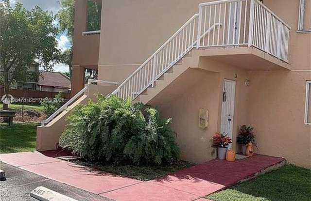 6205 SW 131st Ct photos photos