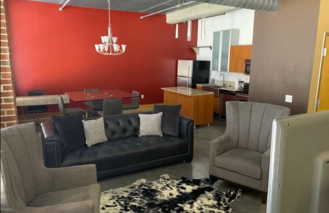 2206 Lucas Avenue - 1 Gallery 2