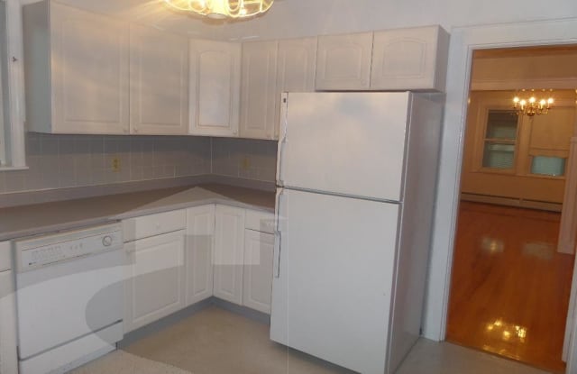 20 Rose St - 20 Rose Street, Somerville, MA 02143