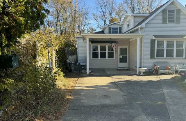 137 Simpson Street - 137 Simpson Street, Swoyersville, PA 18704
