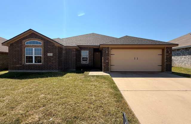 HOME FOR THE HOLIDAYS SPECIAL - AVAILABLE NOW! - 2102 Golden Eagle Drive, Killeen, TX 76549