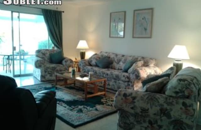 521 Sw 11 Ave - 521 SW 11th Ave, Hallandale Beach, FL 33009