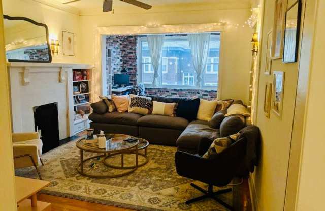 3615 N Pine Grove Ave photos photos