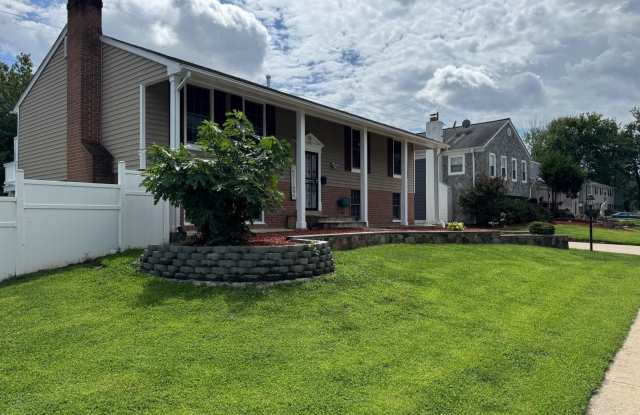 9716 COPELAND Drive Gallery 2