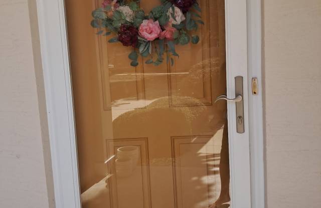 317 Sand Oak Boulevard photos photos