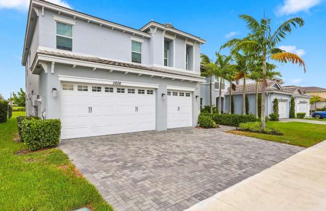 5608 MACOON Way Gallery 3