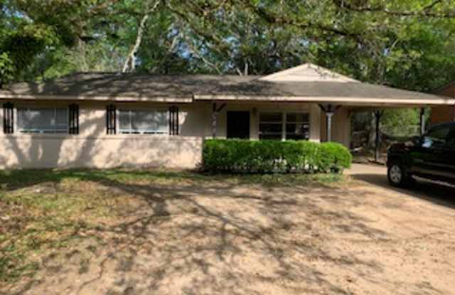 Greenwich Hills subdivision photos photos