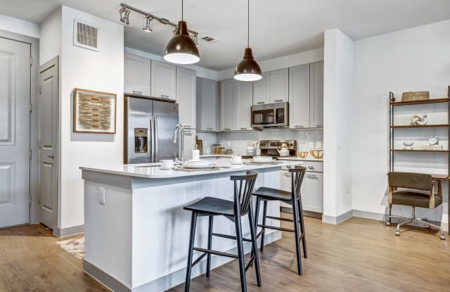 Laurel Apartments Gallery 3