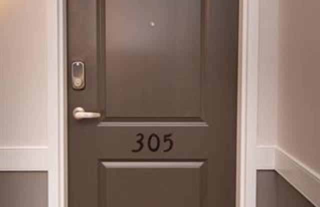 3032 Linden Street Gallery 2