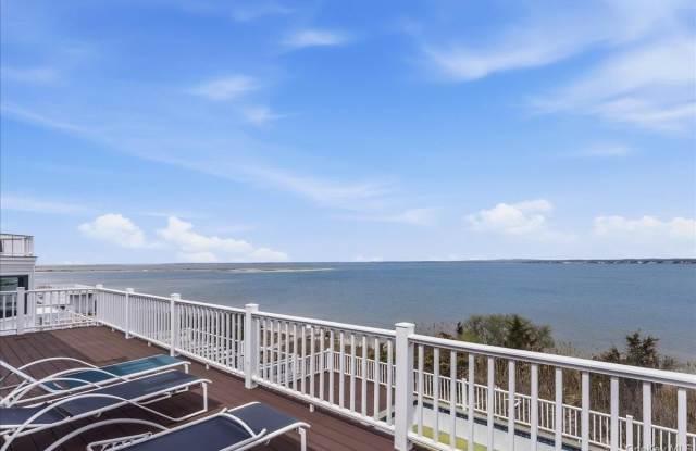 672 Dune Road Gallery 3
