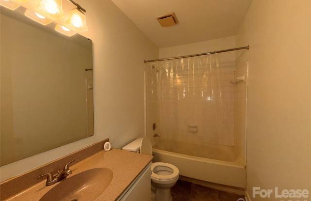 3147 Heathstead Place Gallery 3