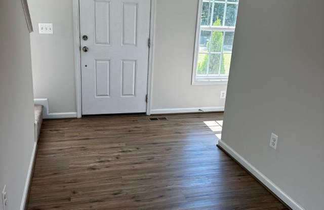 4203 FLANDERS Court Gallery 2