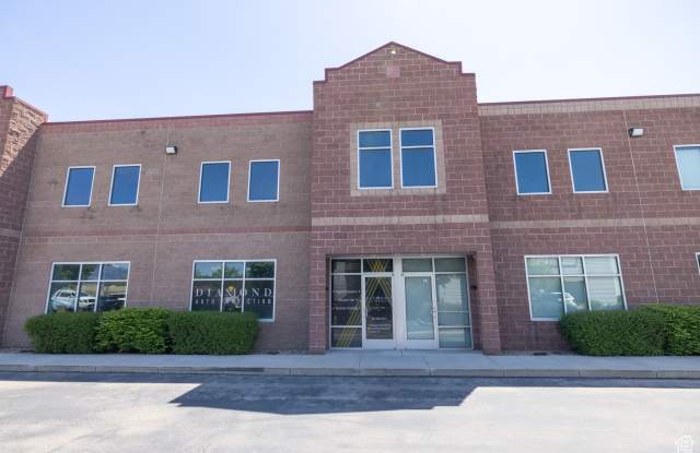 767 AUTO MALL DR photos photos