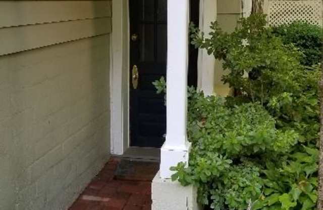 18 W. Custis Avenue 1 Gallery 2