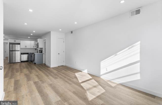 1824 S 21ST Street Gallery 4