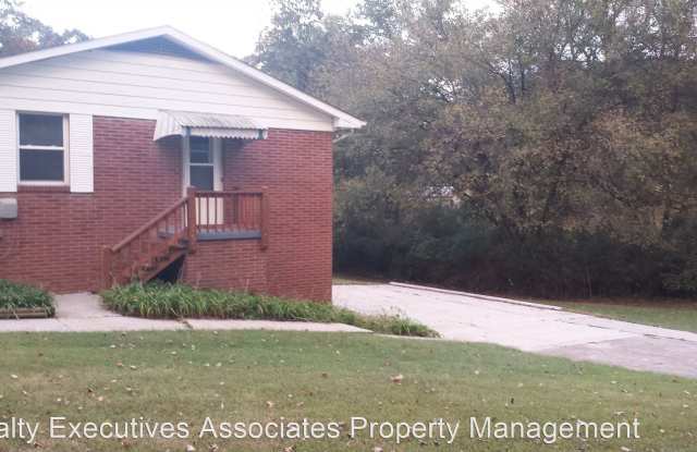 2512 Mentor Road Gallery 3