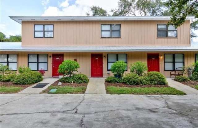 958 Louisiana Avenue - 958 Louisiana Avenue, Sebastian, FL 32958