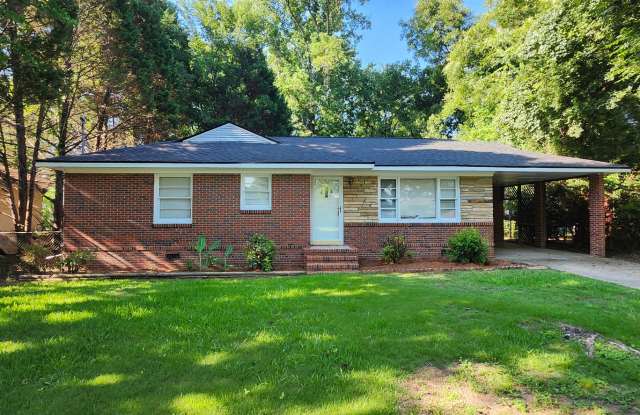 3 bedroom home near base photos photos