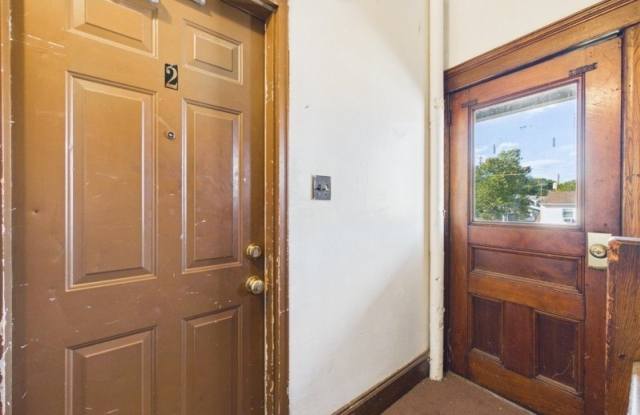139 Fairview Ave Gallery 3