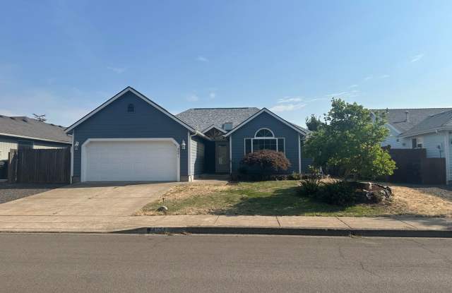 Beautiful 3 bedroom 2 bathroom house in a great neighborhood! photos photos