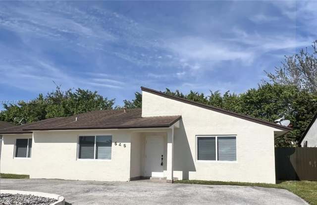 545 W 79th Pl photos photos