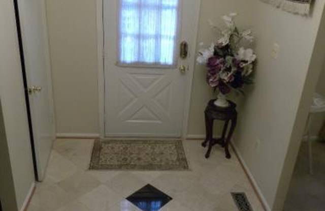 10422 HEADLY COURT Gallery 4