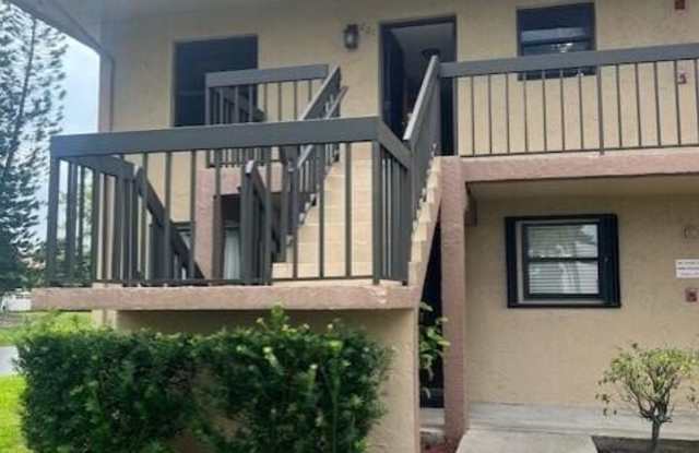 21911 Lake Forest Circle photos photos