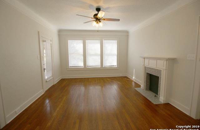 129 E RIDGEWOOD CT Gallery 4
