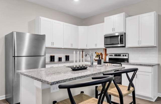5560 Alexander Street Unit D32 photos photos