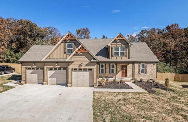 8052 Burgundy Circle Gallery 1