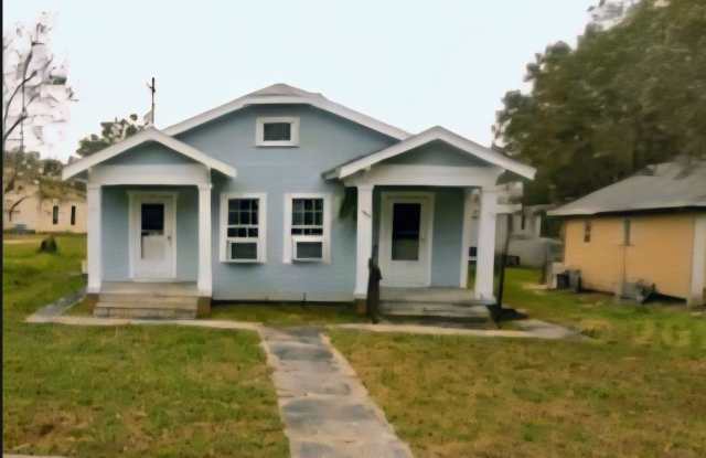 House For Rent 1834 10th St, Port Arthur, TX 77640 Gallery 1