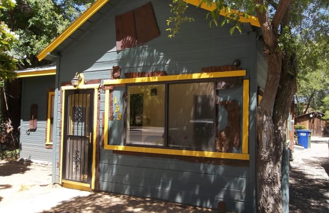 133 N McCormick - 133 North Mccormick Street, Prescott, AZ 86301