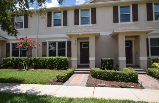 3 Bedroom, 2 Baths Single Family Home For Rent at 16097 Pebble Bluff Loop Winter Garden, Fl. 34787. Gallery 4
