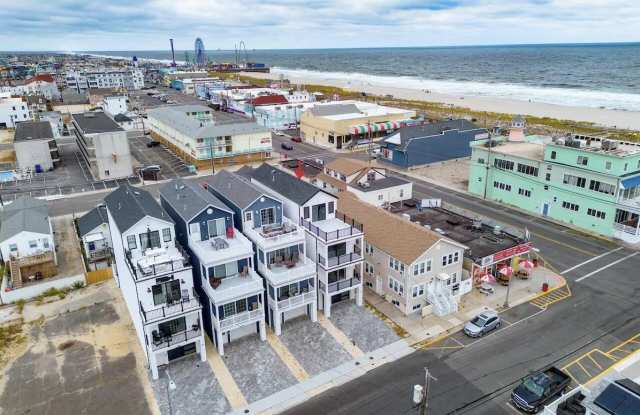 22 Dupont Avenue photos photos