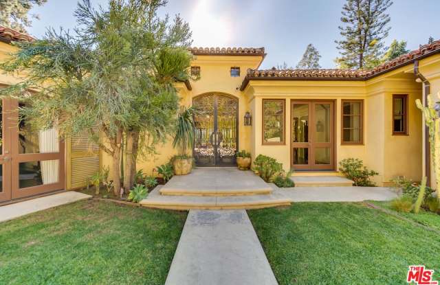 9530 HIDDEN VALLEY Road - 9530 W Hidden Valley Road, Los Angeles, CA 90210