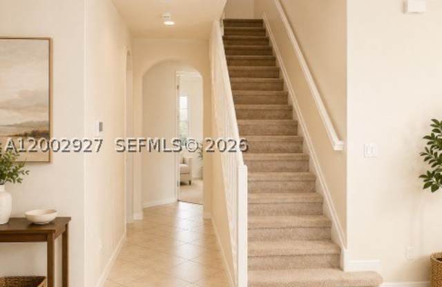 9160 SW 171st Ct Gallery 2