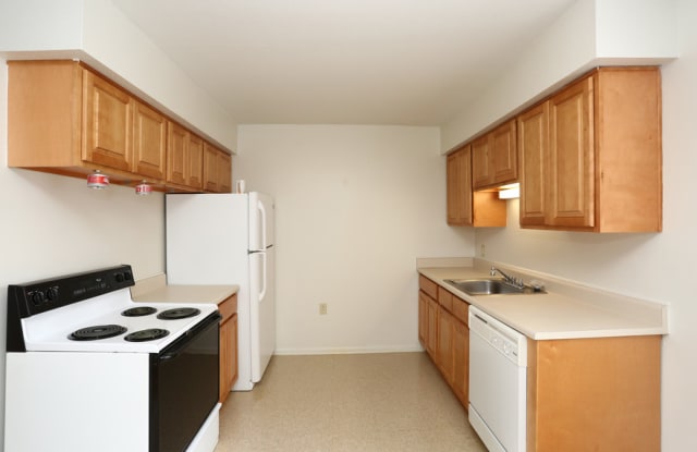 Willowcrest Apartments photos photos