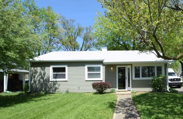 3418 Bowen Place - 3418 Bowen Place, Indianapolis, IN 46221