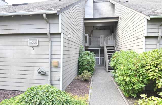 Updated Condo Available for Rent! photos photos