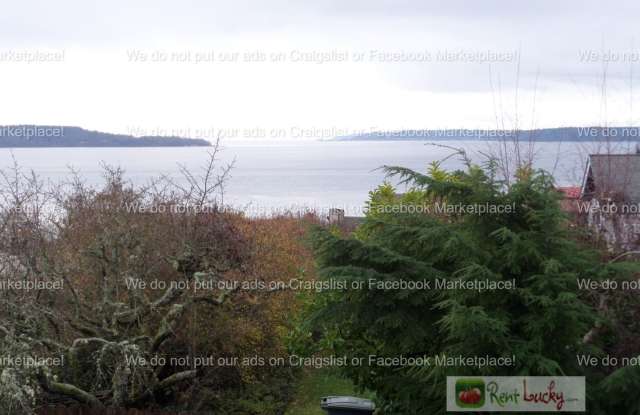 INCREDIBLE VIEWS!! Large 2-Bedroom + Den Duplex with 3-Car Garage in Fantastic Federal Way Neighborhood!! photos photos