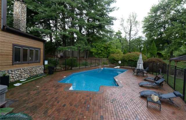 241 Chapel Hill Road photos photos